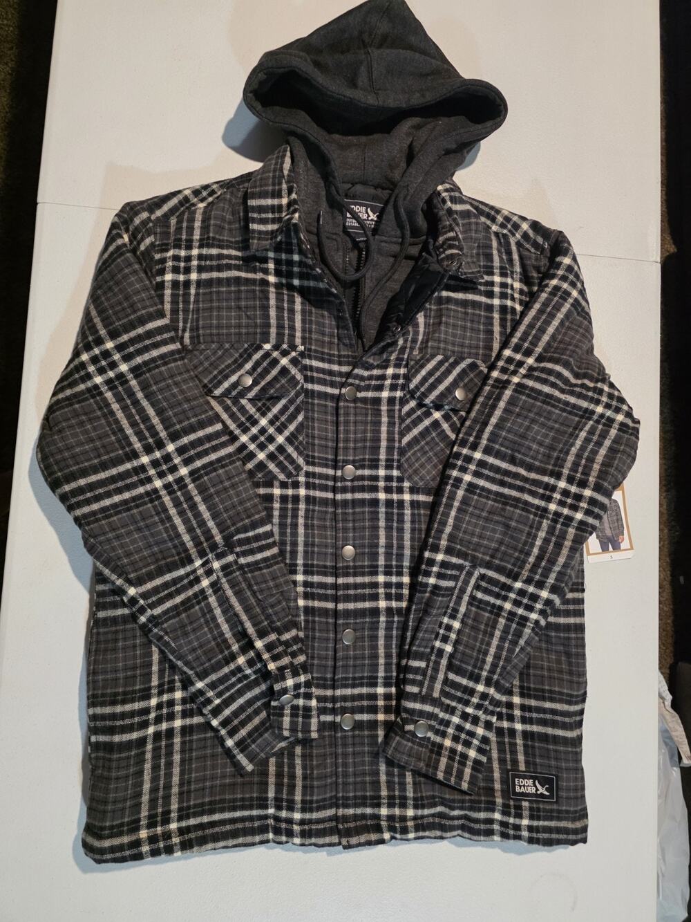NWT Eddie Bauer Men's Small Hooded Shirt Jacket Plaid Flannel Gray Black